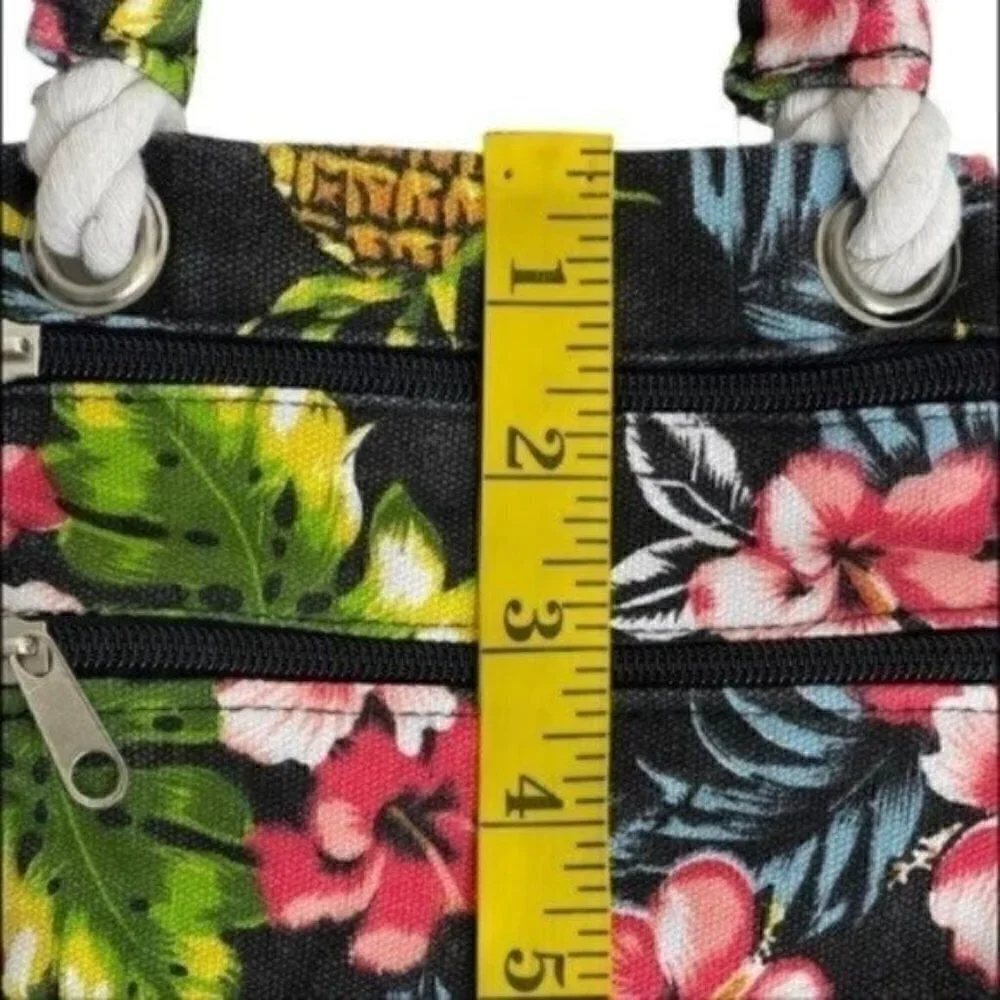 Cappelli Straworld inc crossbody mini purse pineapple Hawaiian themed bag